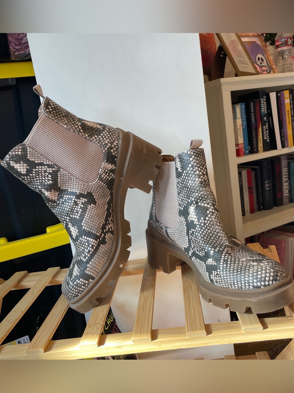 Chelsea Platform Ankle Boots in Taupe Snake Print - Women’s Size 7